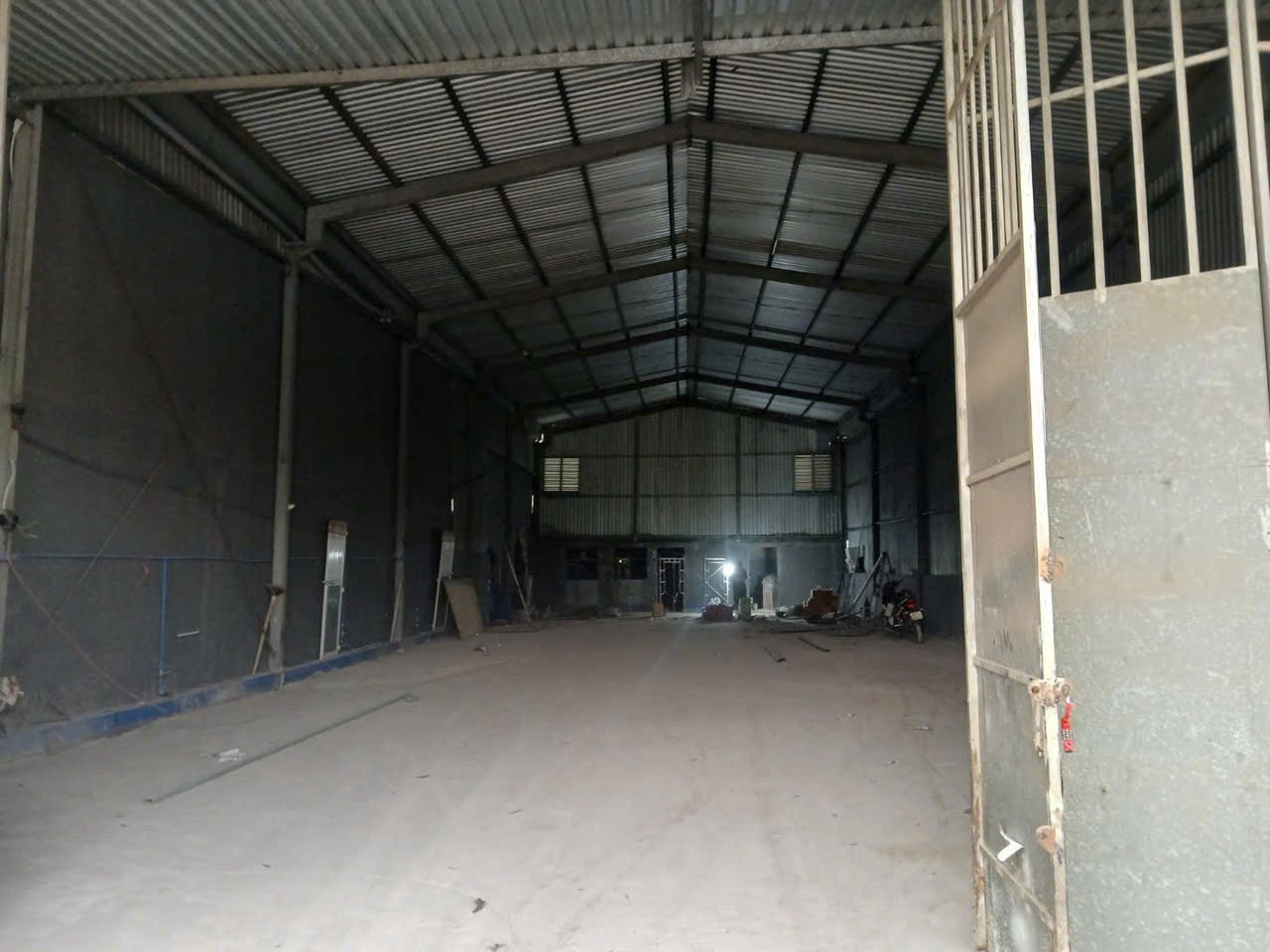 Cho thuê Kho - Nhà xưởng Phường Phước Long B, Quận 9, Diện tích 297m², Giá 040 Triệu/tháng