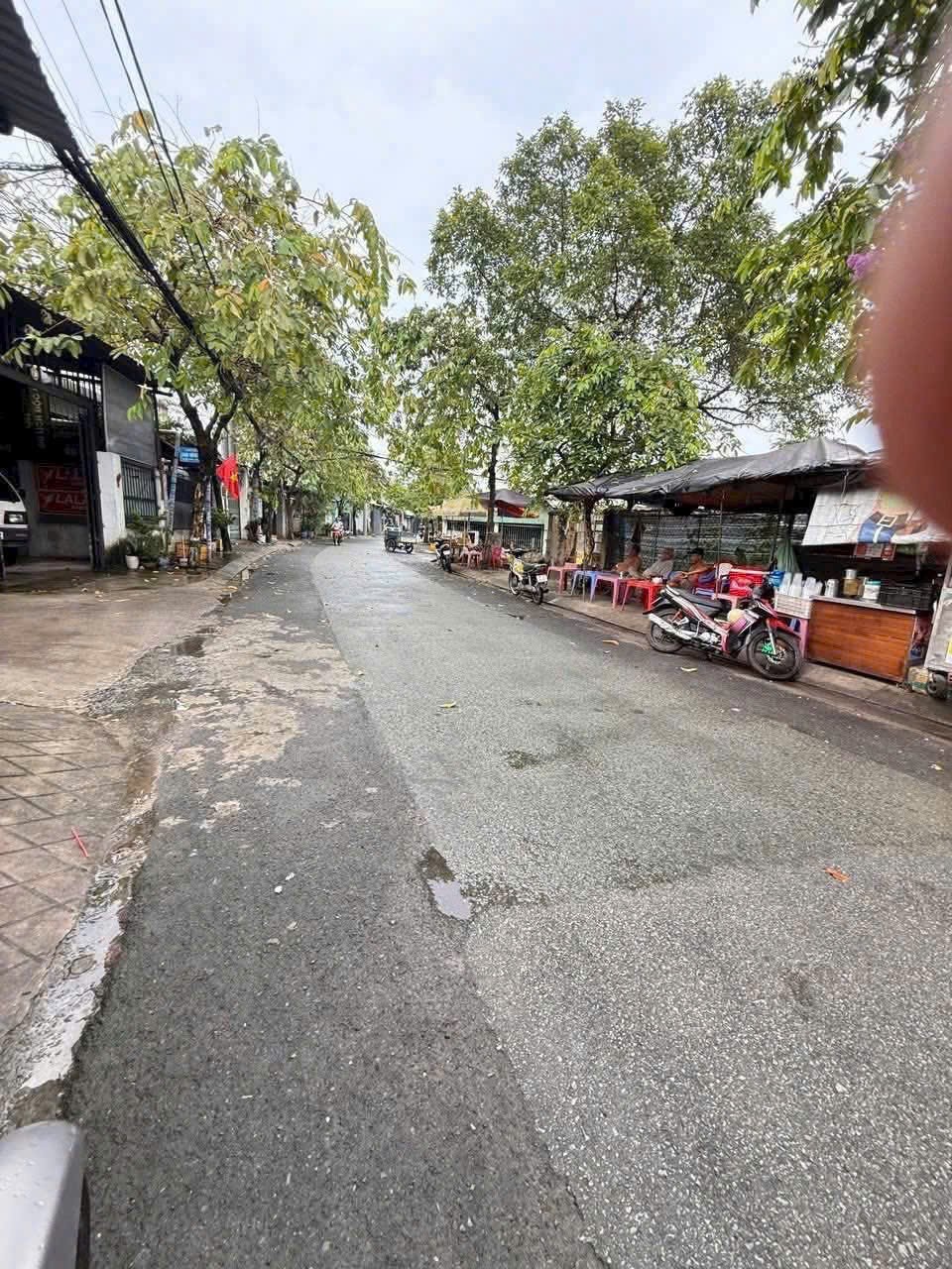 LÔ GÓC 2 MẶT TIỀN TTT16 – HÓC MÔNVỊ TRÍ ĐẸP – GẦN SÂN VẬN ĐỘNG THỚI TỨ – XÂY BIỆT THỰ / KHO 4