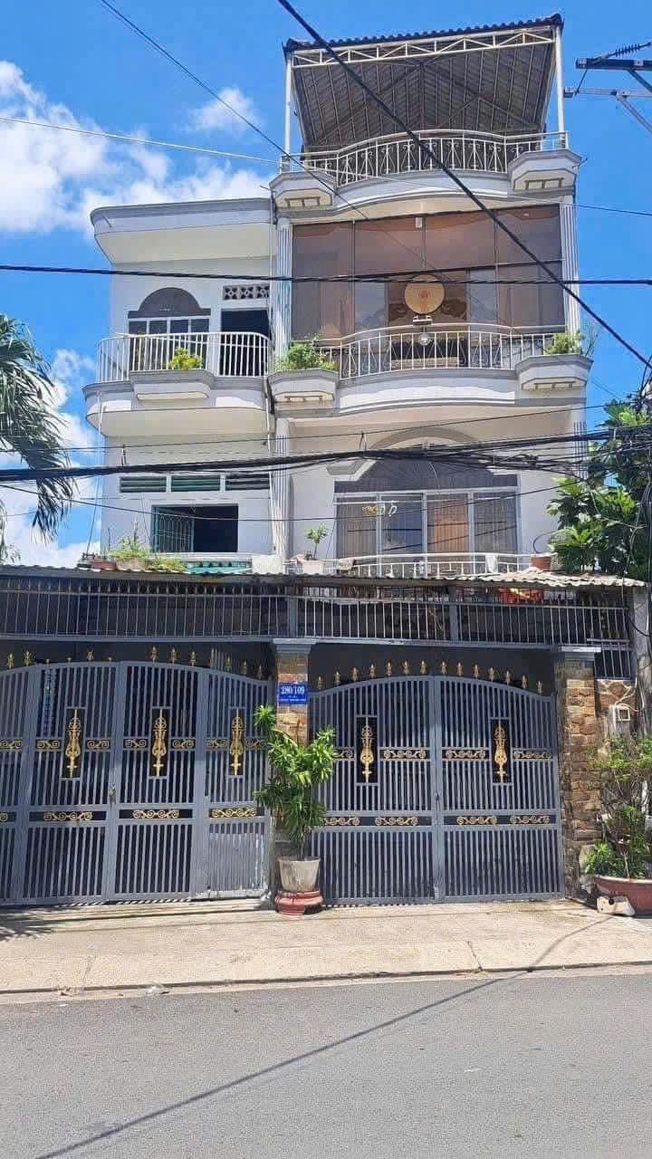 NHÀ SHR MẶT TIỀN HUỲNH THỊ NA, ĐÔNG THẠNH, HÓC MÔNĐƯỜNG NHỰA THÔNG