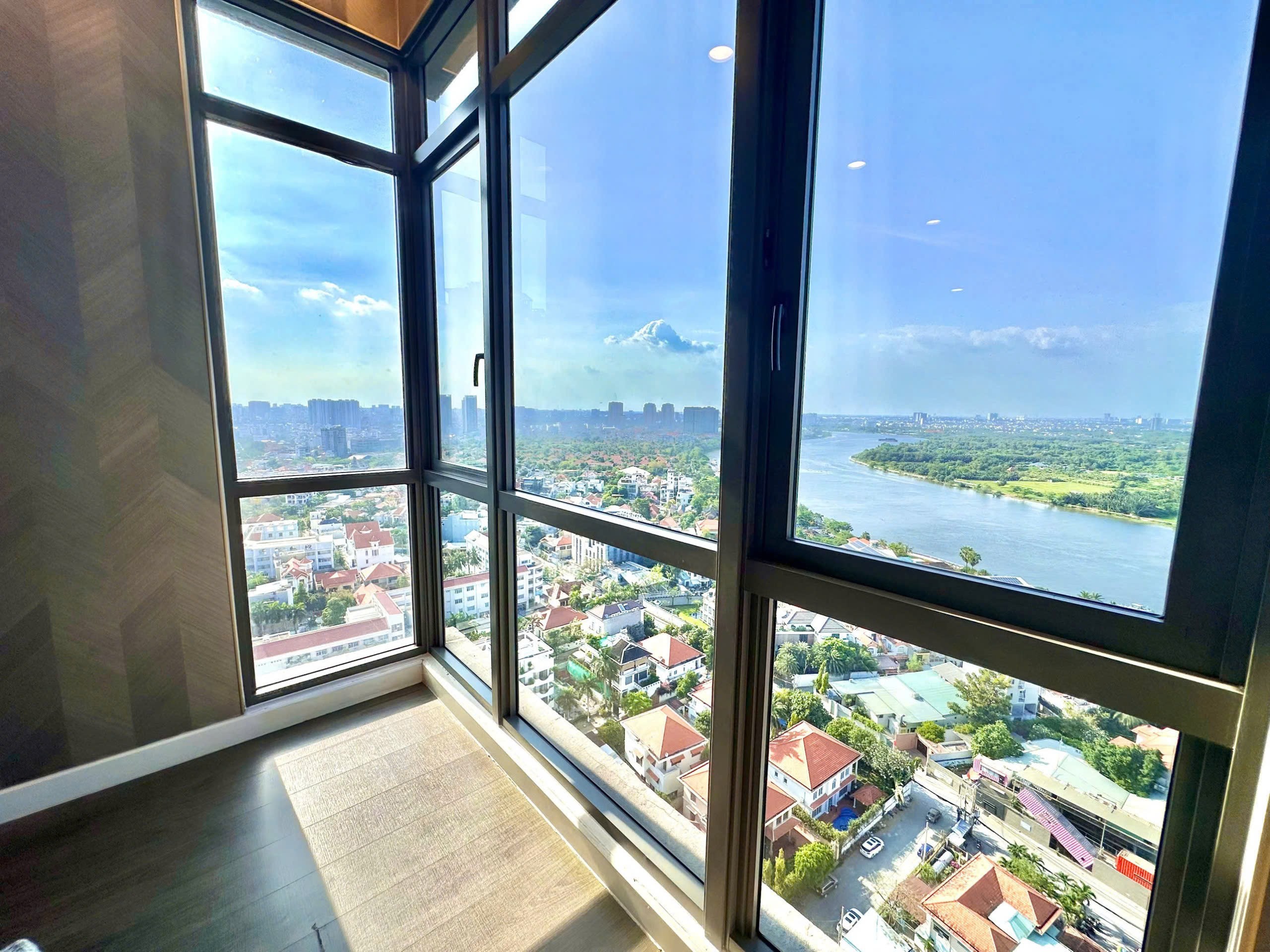Cho thuê Căn hộ chung cư Quận 2, Hồ Chí Minh, Diện tích 159m², Giá Thương lượng 5