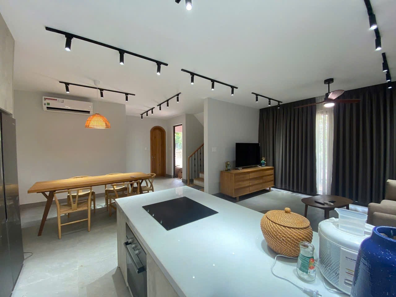 Cho thuê Biệt thự Phường Phú Hữu, Quận 9, Diện tích 195m², Giá 38 Triệu/tháng 3