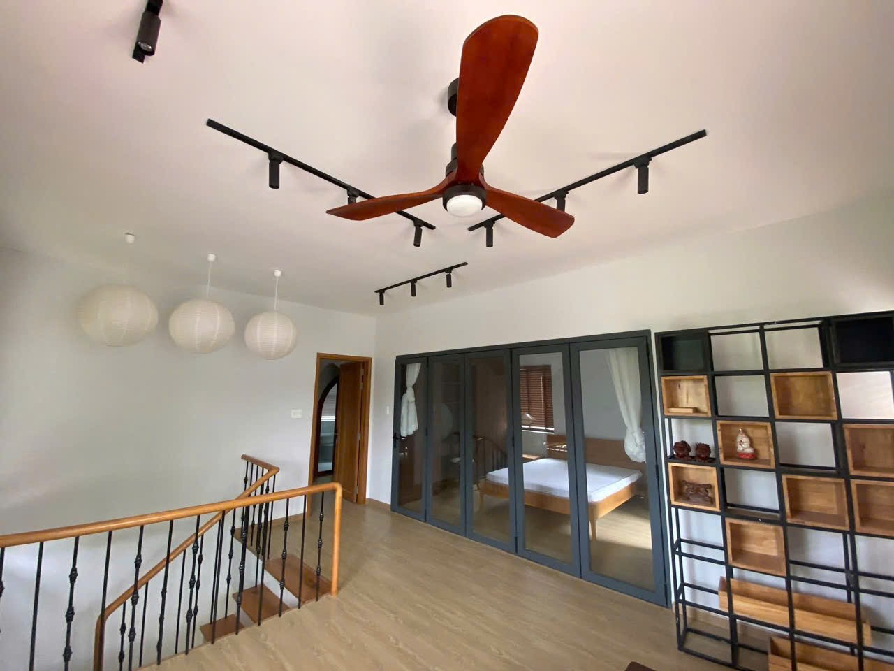 Cho thuê Biệt thự Phường Phú Hữu, Quận 9, Diện tích 195m², Giá 38 Triệu/tháng 5