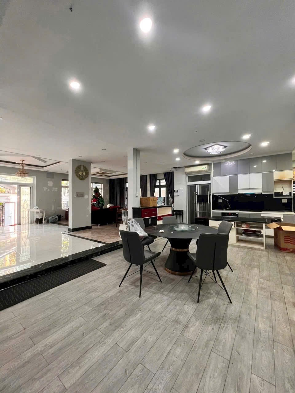 Cần bán Nhà mặt tiền Quận 2, Hồ Chí Minh, Diện tích 270m², Giá 055 Tỷ 4