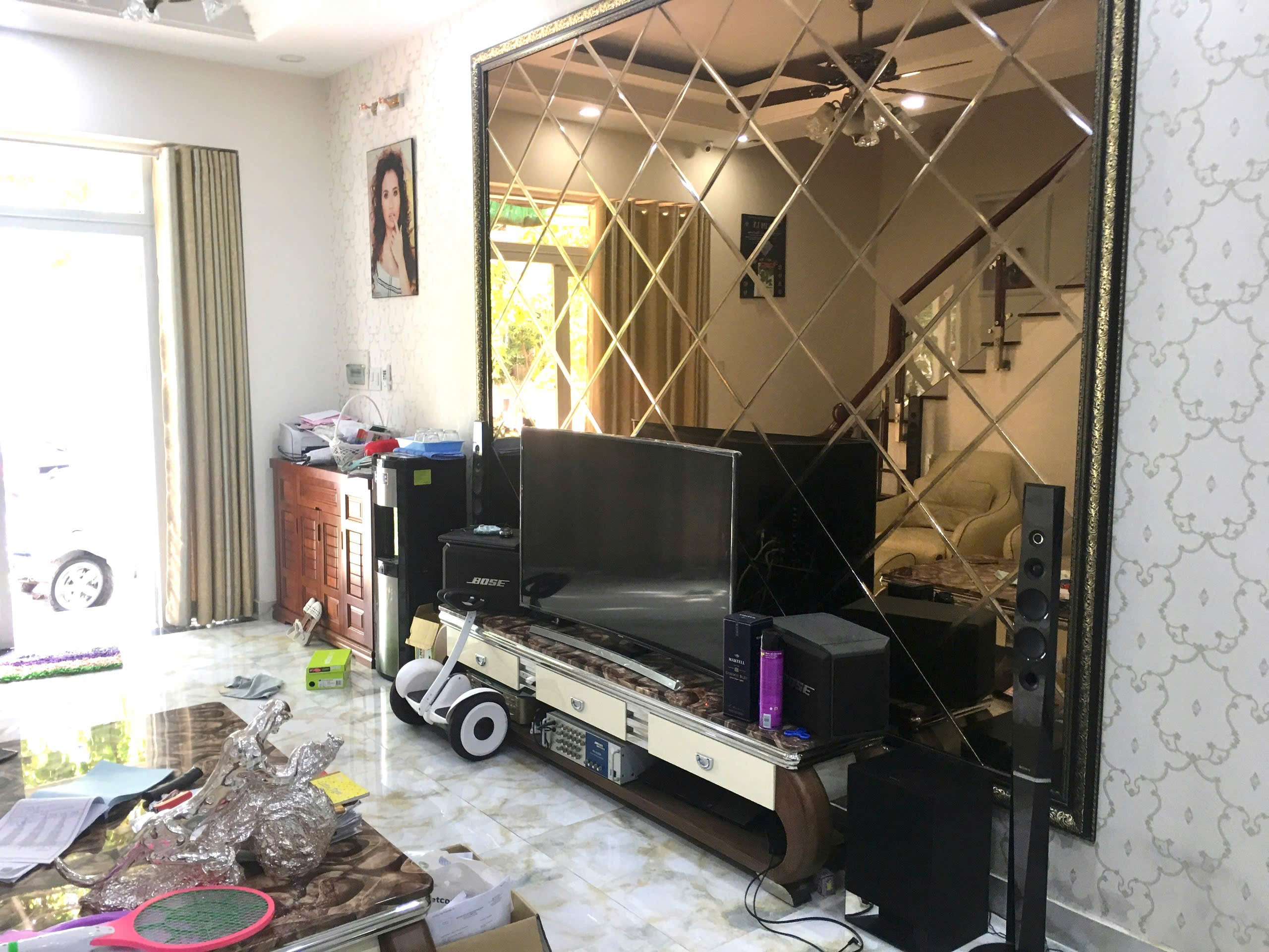 Cần bán Nhà mặt tiền Phường Phú Hữu, Quận 9, Diện tích 100m², Giá 11.2 Tỷ 5