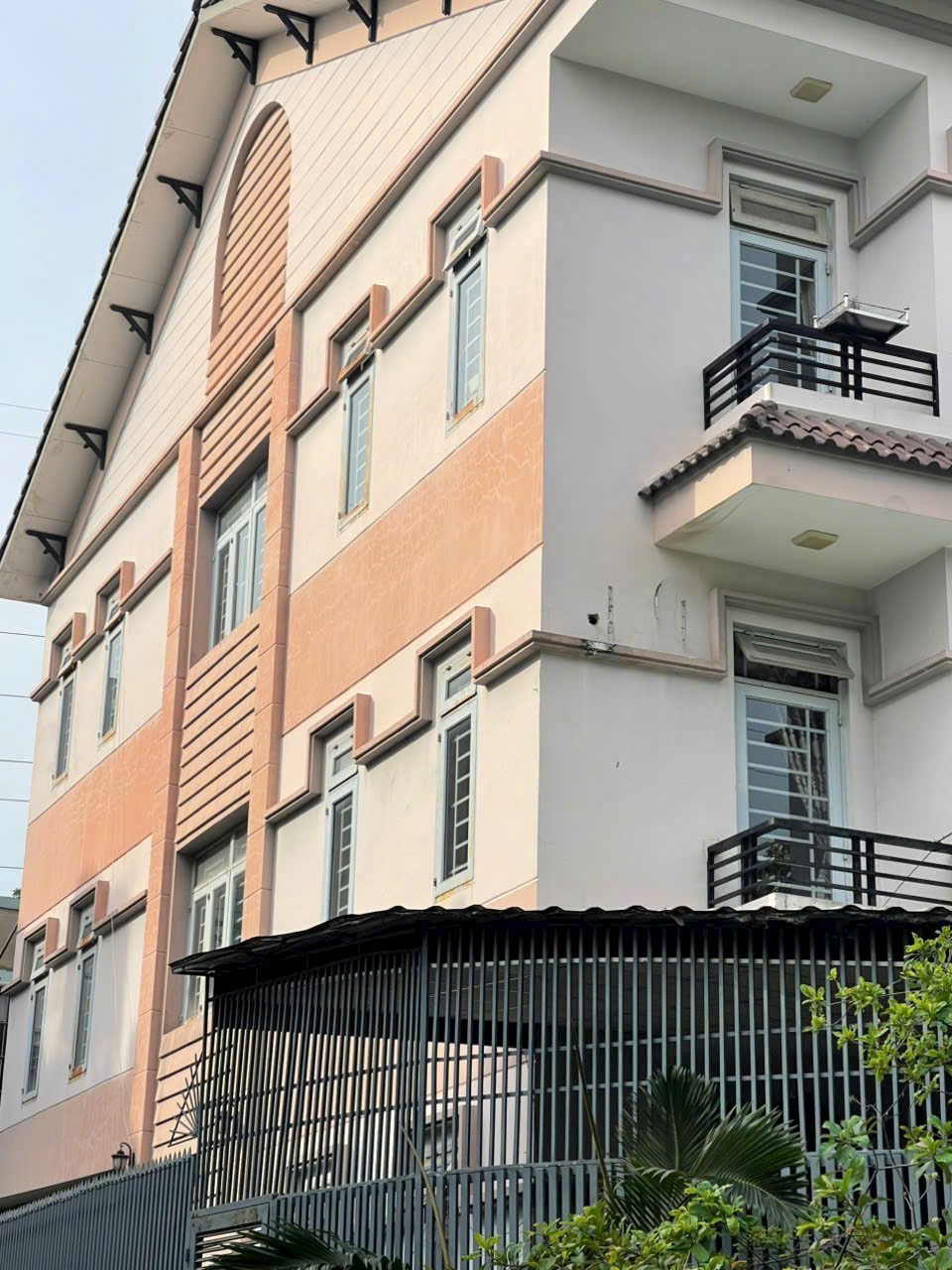 HÀNG HIẾM – NHÀ PHỐ (7X22) GÓC 2 MẶT TIỀN KHU DÂN CƯ PHÚ NHUẬN!