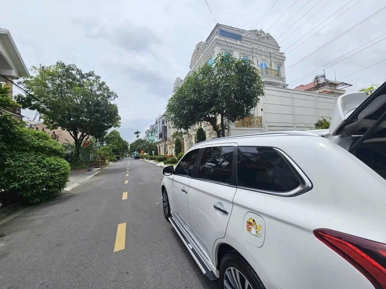 HÀNG HIẾM – NHÀ PHỐ (7X22) GÓC 2 MẶT TIỀN KHU DÂN CƯ PHÚ NHUẬN! 4