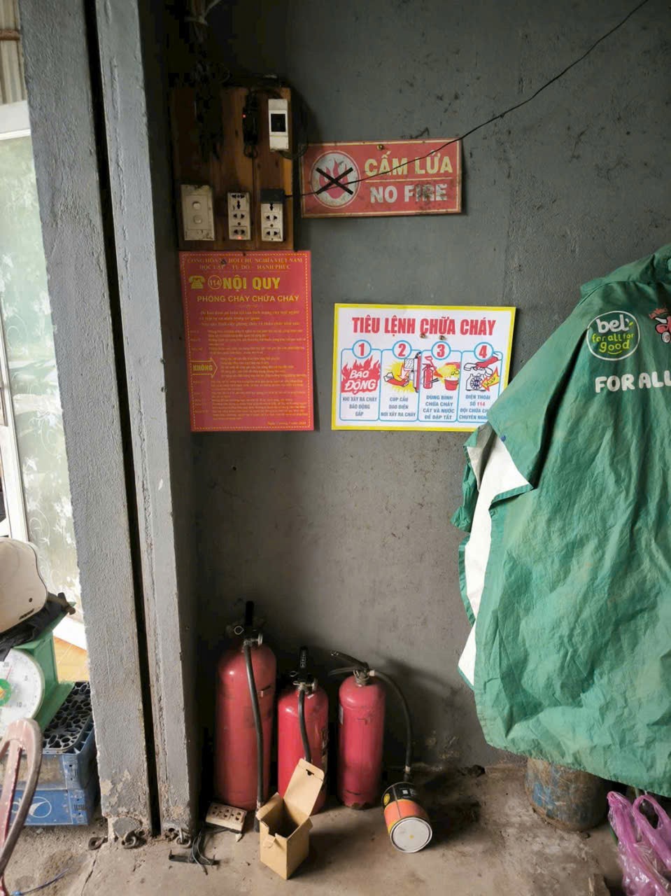 Bán nhà kho 1/ Tỉnh lộ 15, xã Tân Thạnh Đông dt 210m2 full thổ giá 4,1 tỷ 2