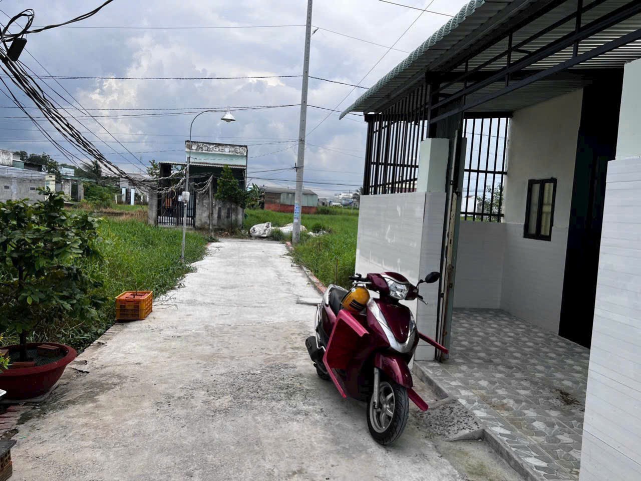 Bán nhà hẻm ấp 5 , xã Đức Hòa Đông dt 78m2 , 2pn, 2wc giá 1,5 tỷ