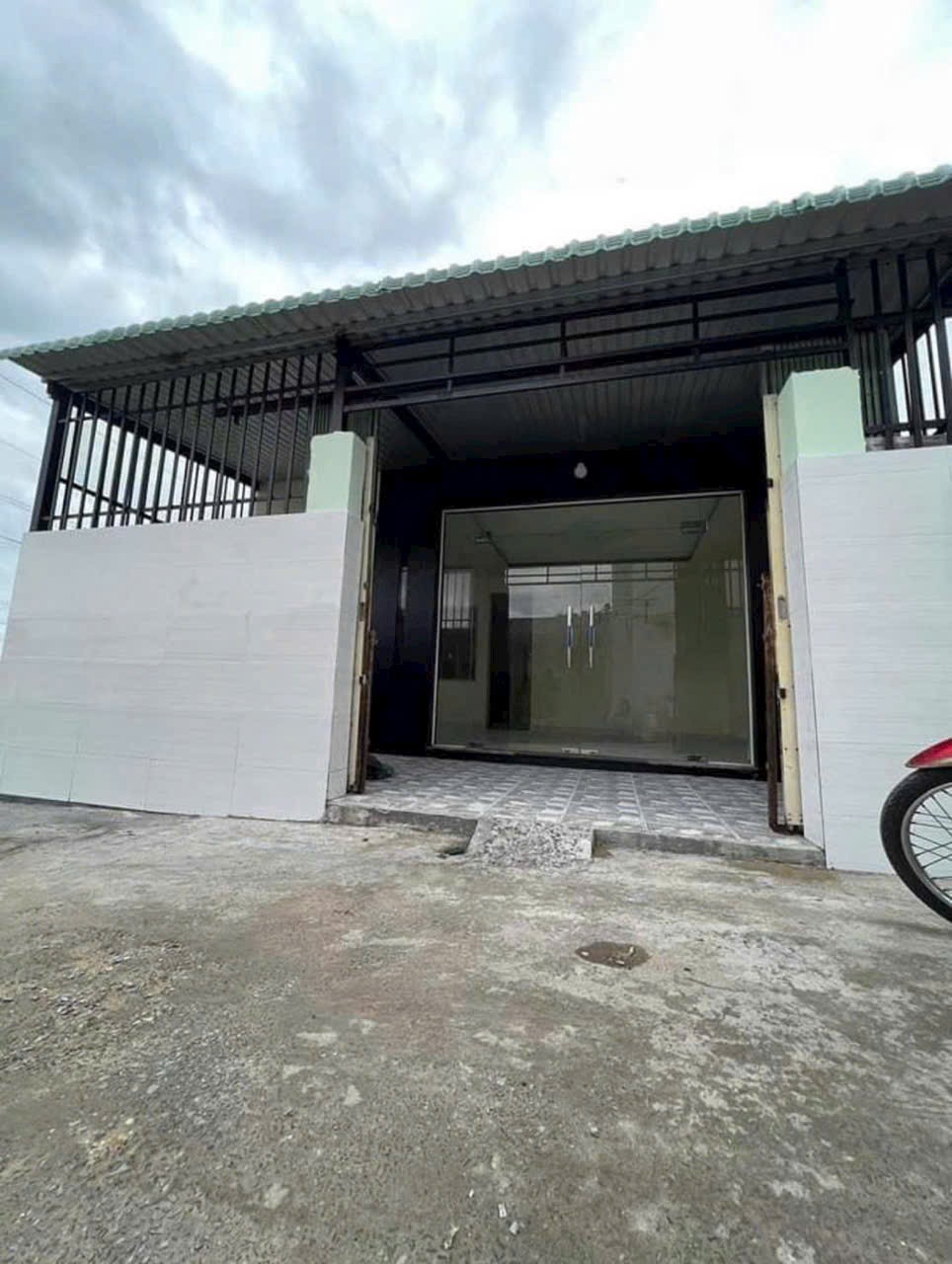 Bán nhà hẻm ấp 5 , xã Đức Hòa Đông dt 78m2 , 2pn, 2wc giá 1,5 tỷ 2