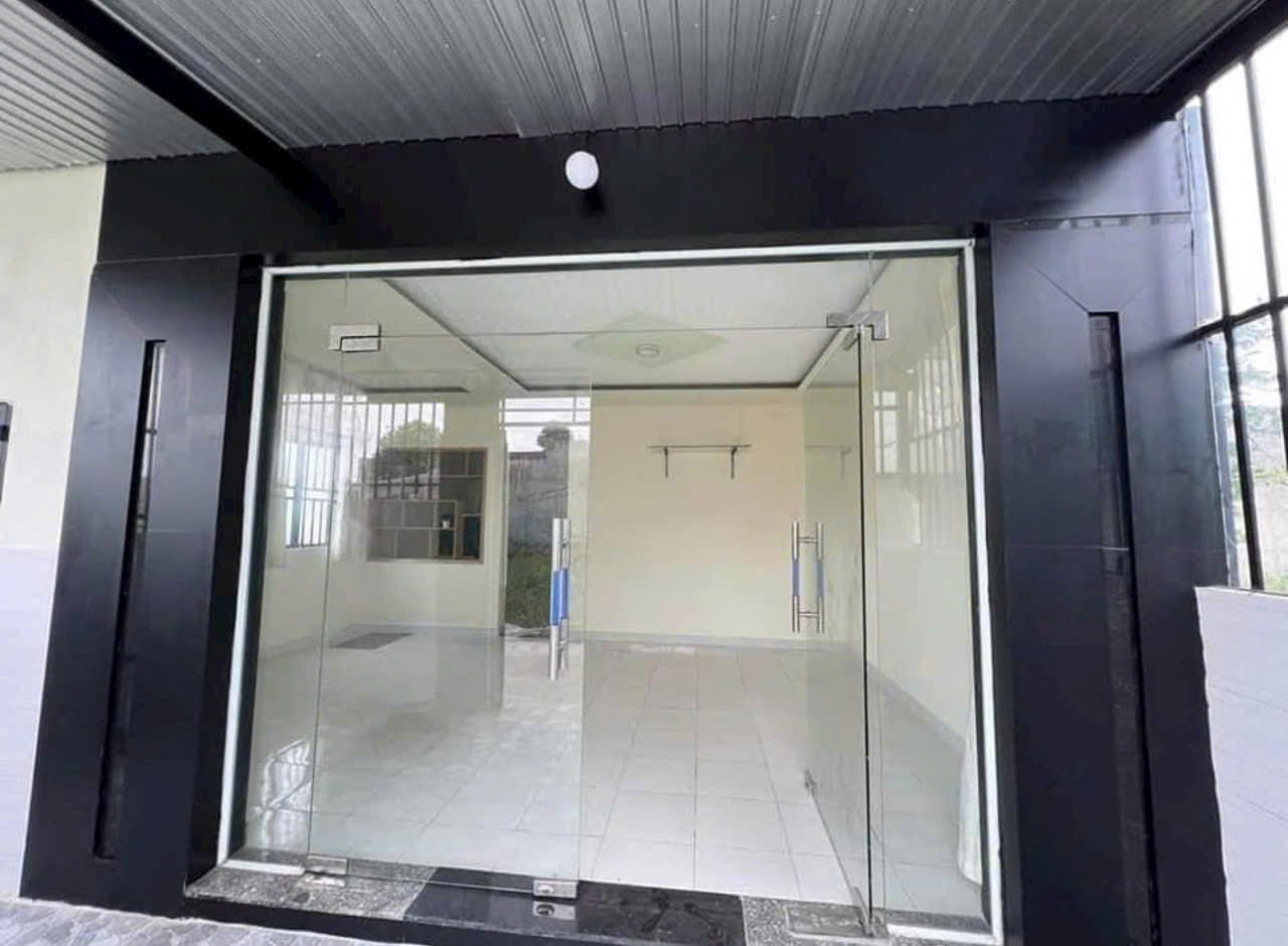 Bán nhà hẻm ấp 5 , xã Đức Hòa Đông dt 78m2 , 2pn, 2wc giá 1,5 tỷ 3