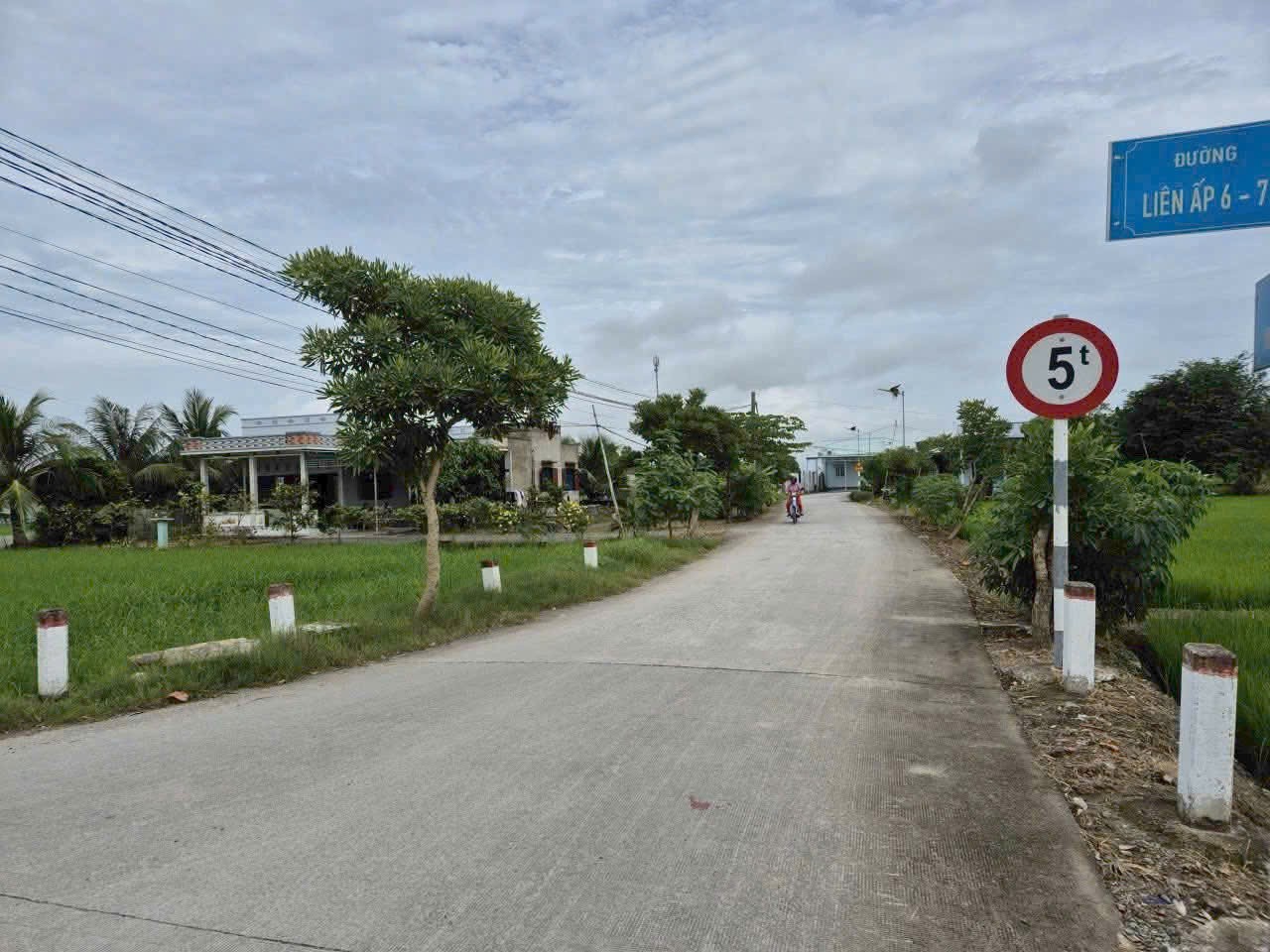 Đất thổ cư 722m2 mt xe hơi xã Phước Đông hàng phân lô bán nền rẻ 2 tỏi 6 4