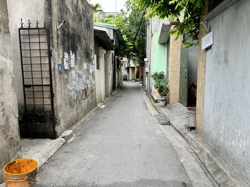 Chính chủ cần bán 218,8m2 đất mặt ngõ 247B Nguyễn Văn Linh, Việt Hưng - Cách Hồ Phúc Đồng 30m 6