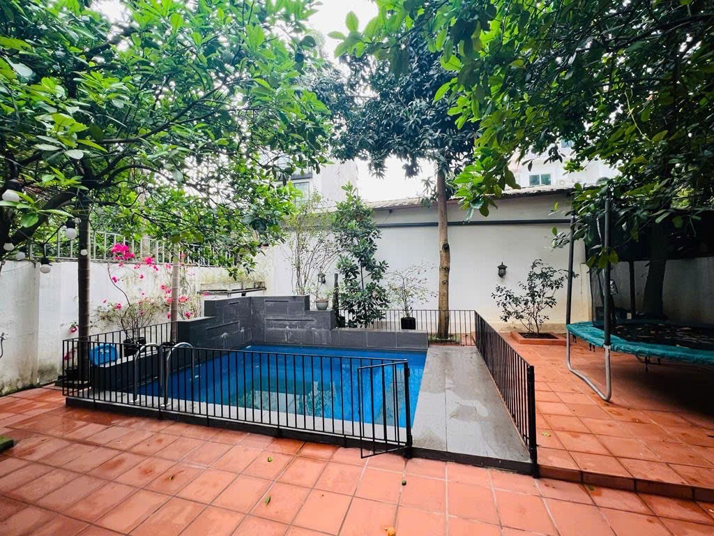 BÁN NHÀ NGÕ 12 PHỐ ĐẶNG THAI MAI, TÂY HỒ, Ô TÔ, DT 255.5M2* 5 TẦNG* MT 15M* GIÁ 56TỶ