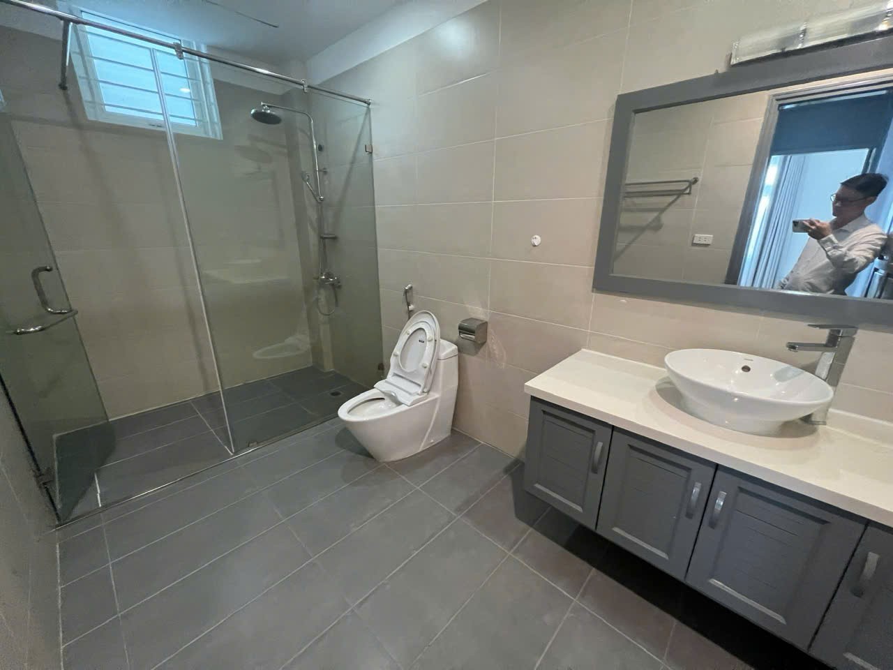 BÁN NHÀ NGÕ 12 PHỐ ĐẶNG THAI MAI, TÂY HỒ, Ô TÔ, DT 255.5M2* 5 TẦNG* MT 15M* GIÁ 56TỶ 5