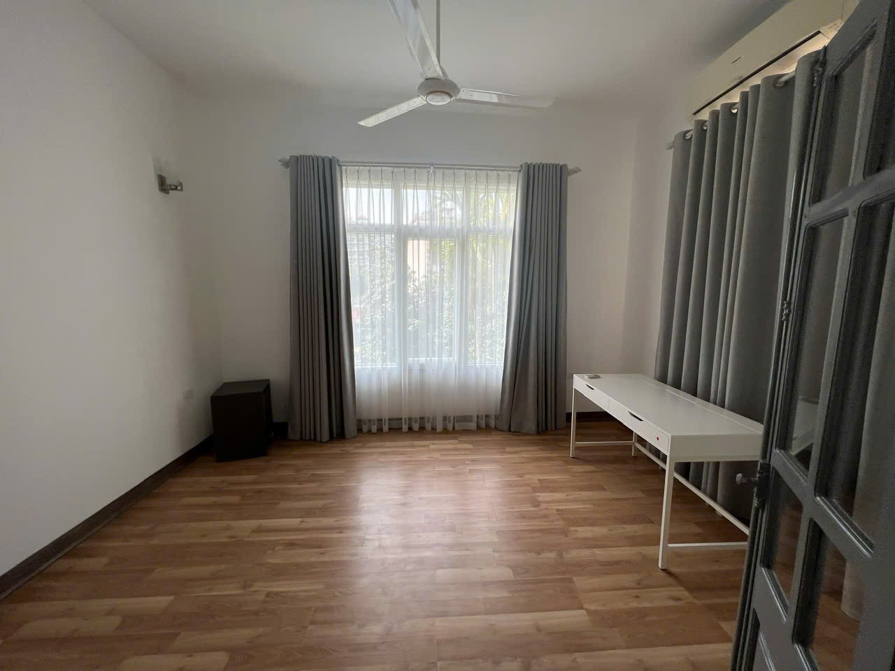 BÁN NHÀ NGÕ 12 PHỐ ĐẶNG THAI MAI, TÂY HỒ, Ô TÔ, DT 255.5M2* 5 TẦNG* MT 15M* GIÁ 56TỶ 22