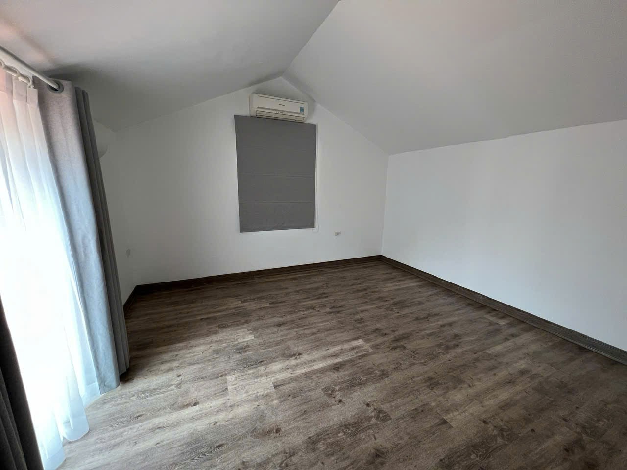 BÁN NHÀ NGÕ 12 PHỐ ĐẶNG THAI MAI, TÂY HỒ, Ô TÔ, DT 255.5M2* 5 TẦNG* MT 15M* GIÁ 56TỶ 11