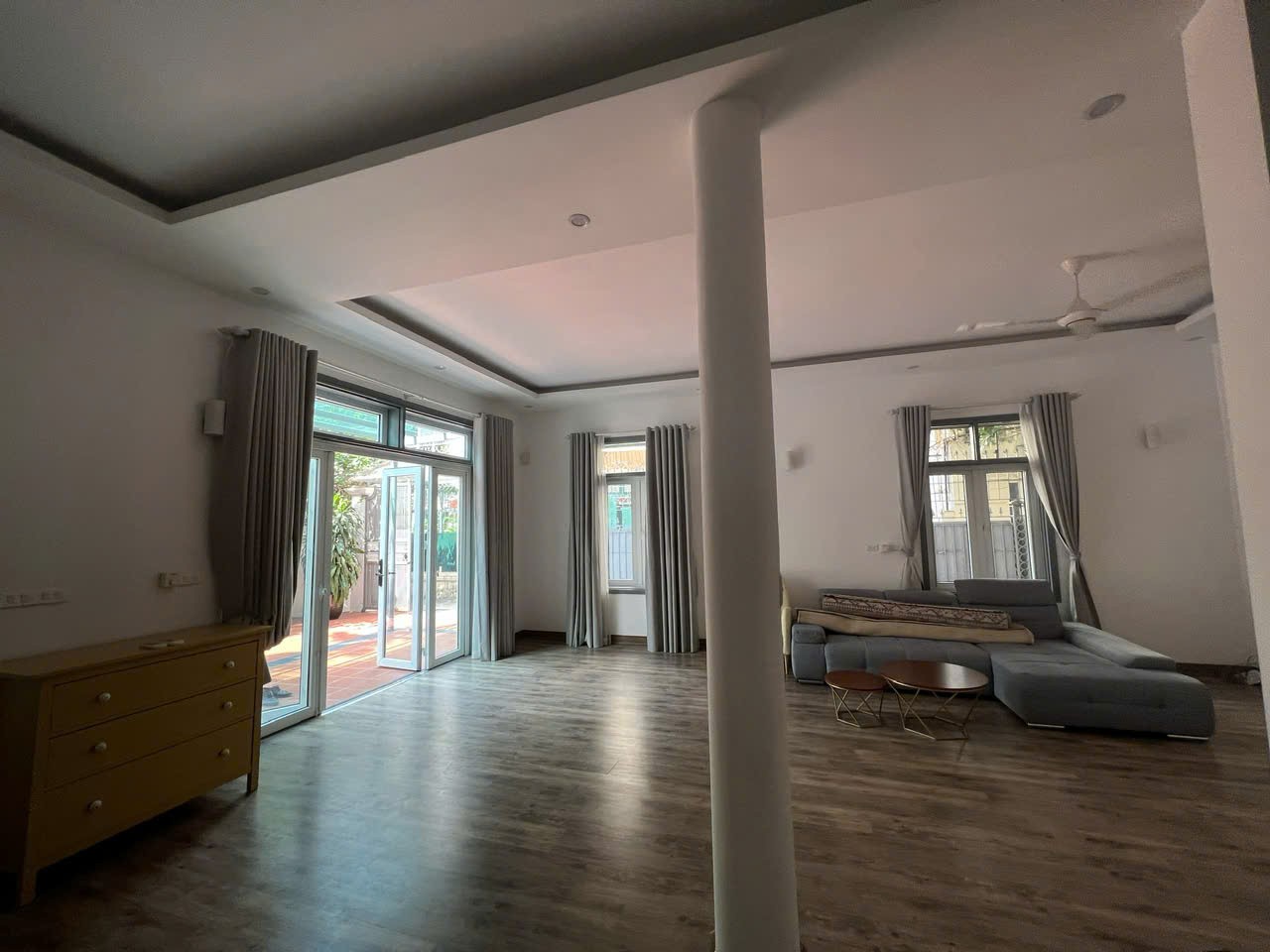 BÁN NHÀ NGÕ 12 PHỐ ĐẶNG THAI MAI, TÂY HỒ, Ô TÔ, DT 255.5M2* 5 TẦNG* MT 15M* GIÁ 56TỶ 25