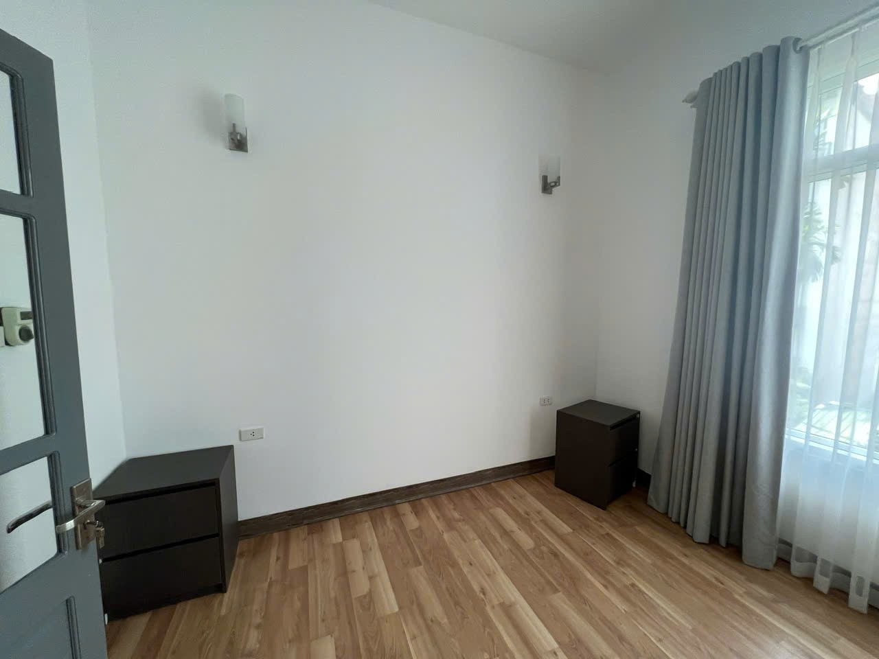 BÁN NHÀ NGÕ 12 PHỐ ĐẶNG THAI MAI, TÂY HỒ, Ô TÔ, DT 255.5M2* 5 TẦNG* MT 15M* GIÁ 56TỶ 15