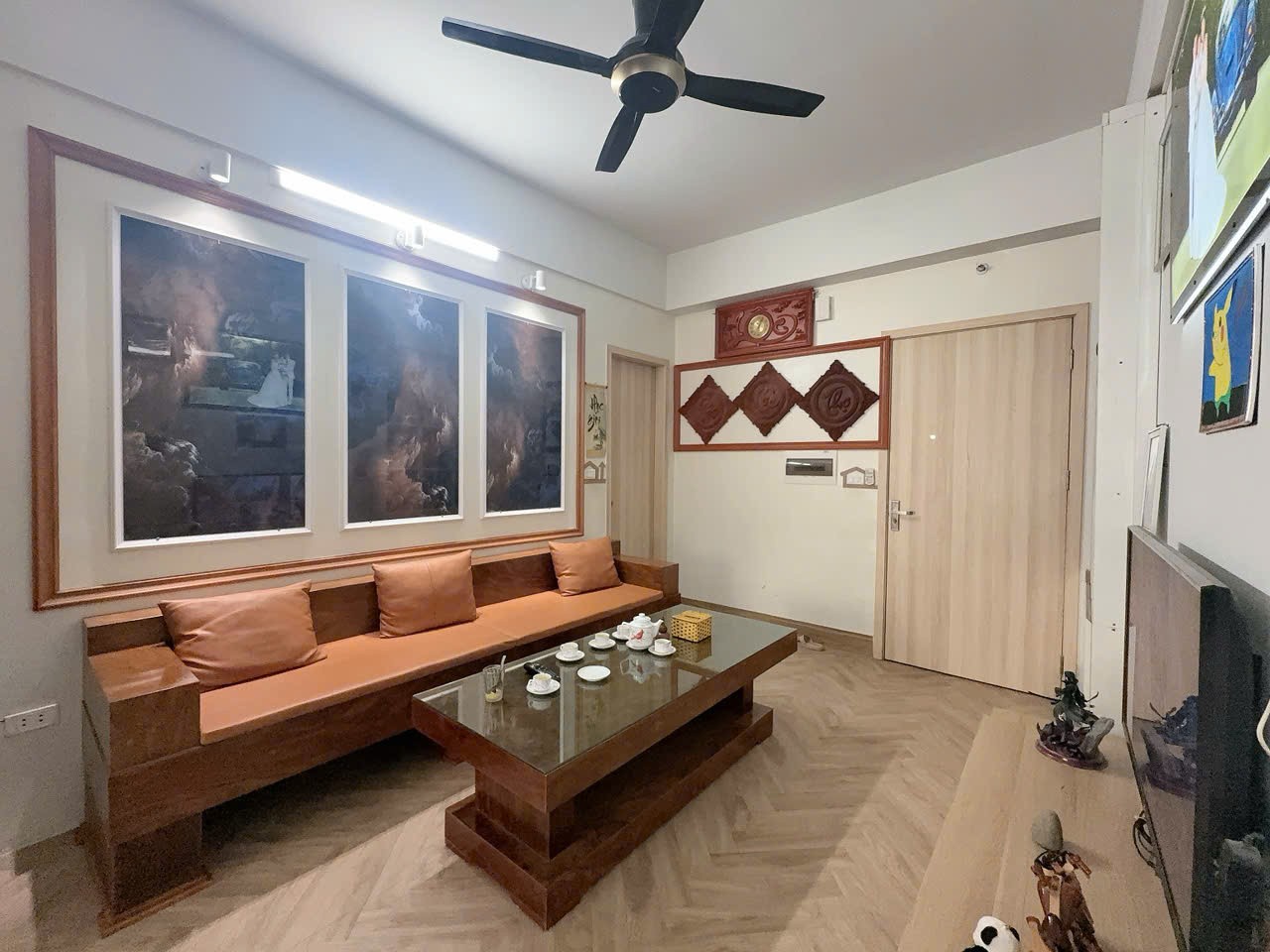 Chính chủ bán gấp căn hộ 68,5m2, 2PN giá chỉ hơn 3,3 tỷ tại Thanh Hà 7