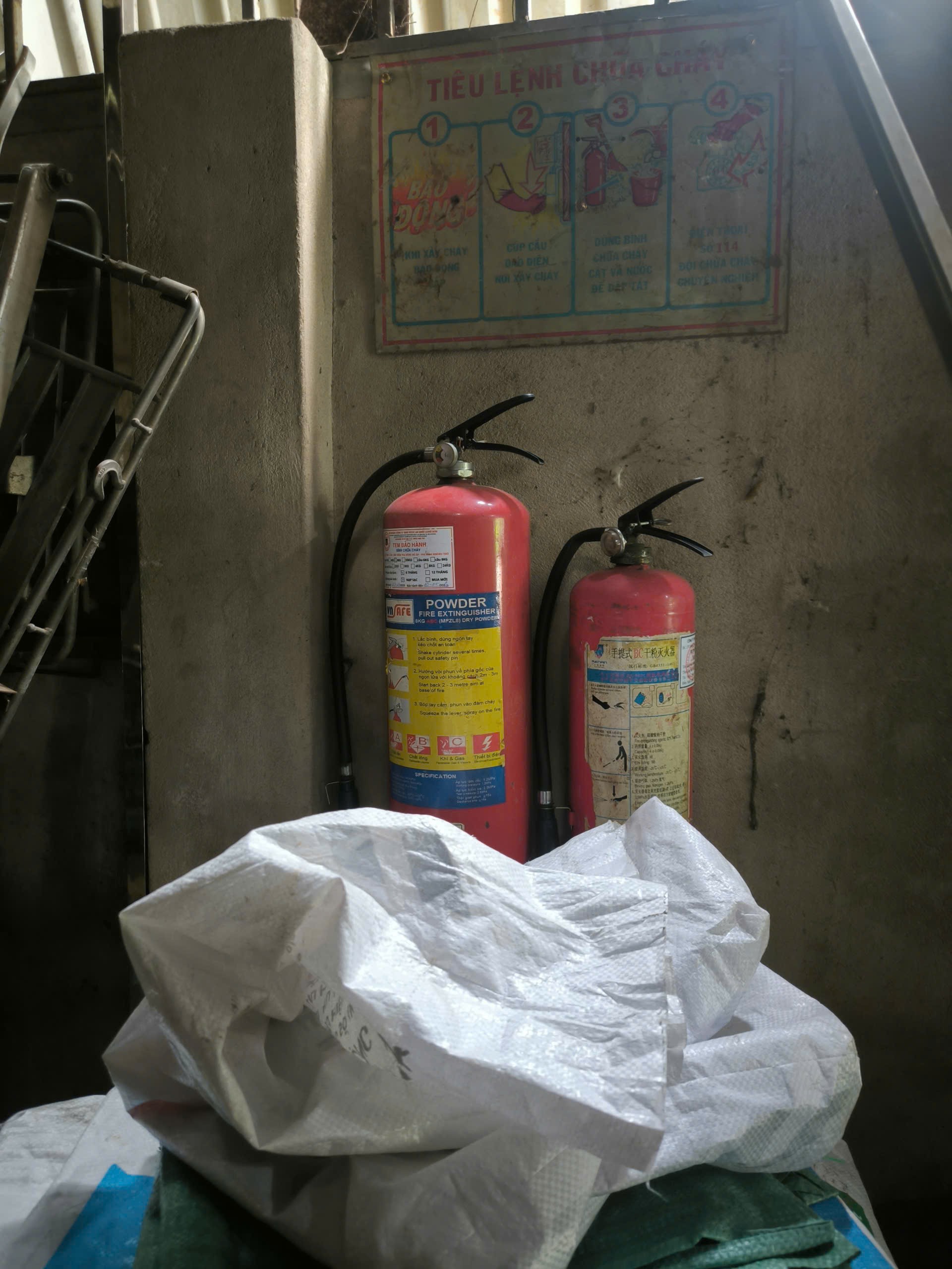 Bán nhà kho 1/ Tỉnh lộ 15, xã Tân Thạnh Đông dt 210m2 full thổ giá 4,1 tỷ 5