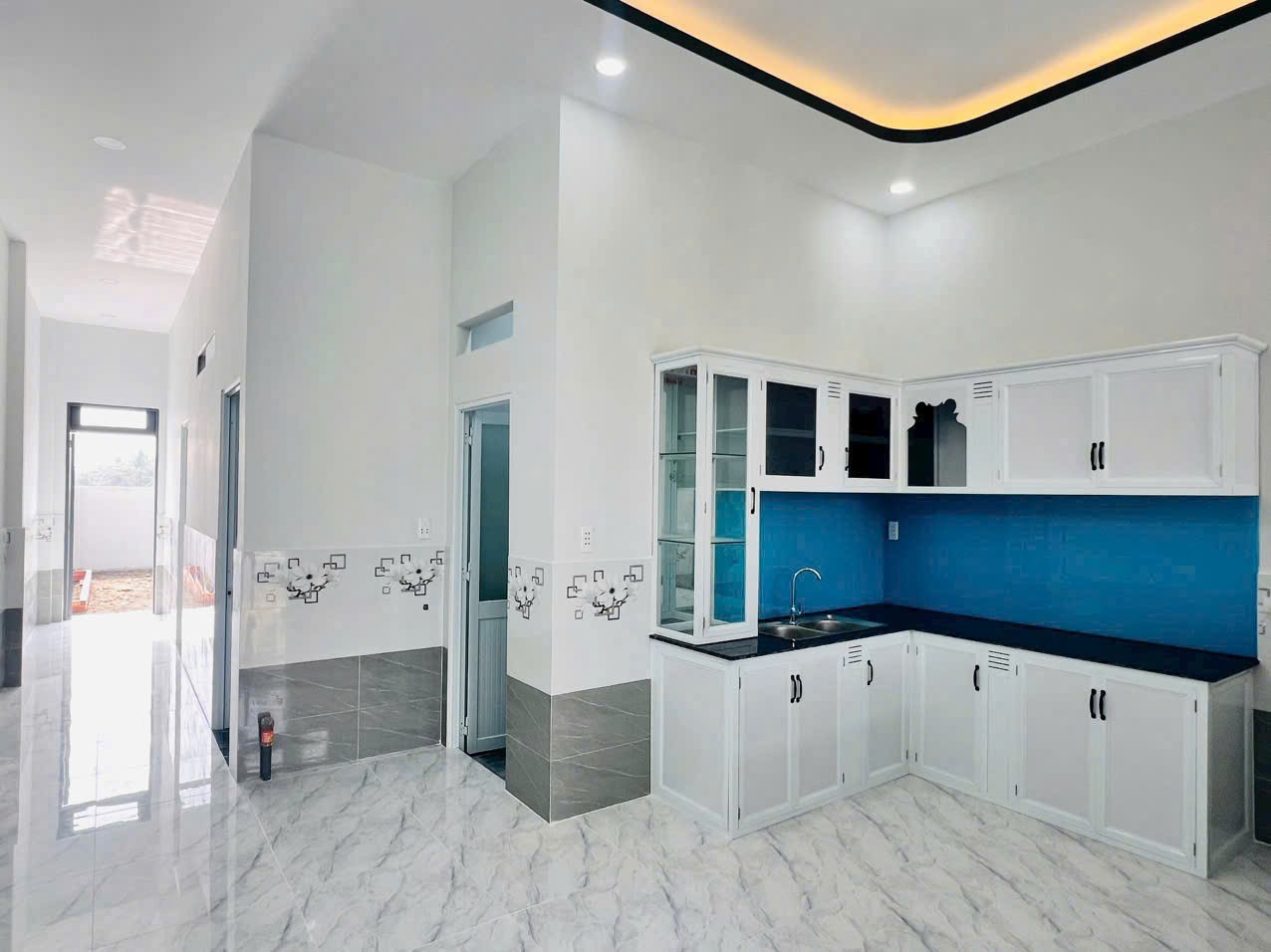 Bán nhà đẹp mới xây ở xã Đức Lập Hạ dt 170m2 2pn 1wc giá 1,75 tỷ 6