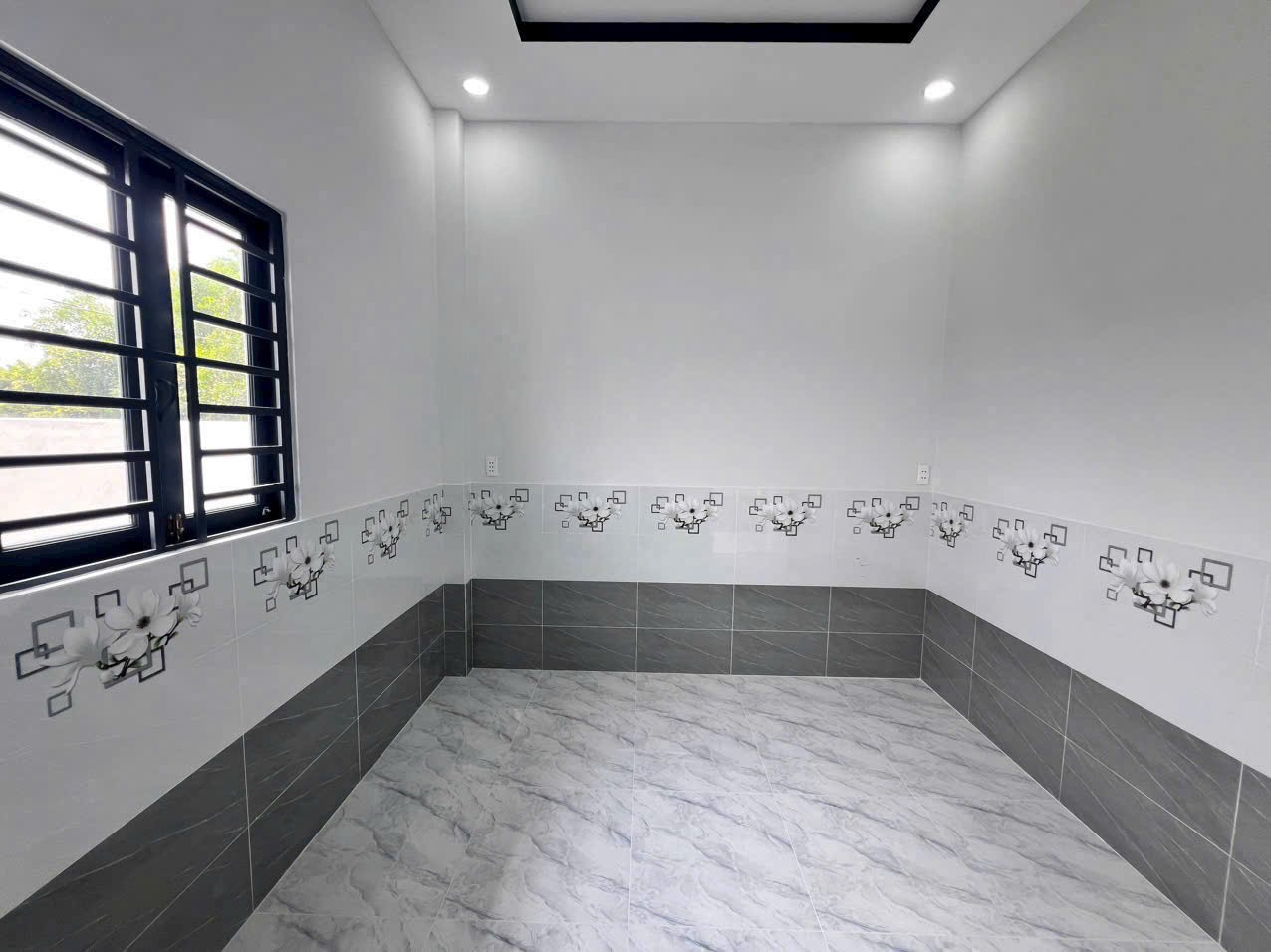 Bán nhà đẹp mới xây ở xã Đức Lập Hạ dt 170m2 2pn 1wc giá 1,75 tỷ 8