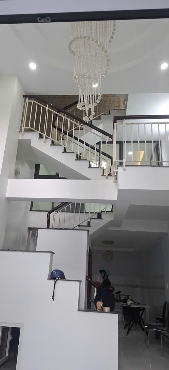 Bán nhà HXH 119 Nguyễn Thị Thập,Quận 7 dt 14x21m, 2 lầu giá 33 tỷ