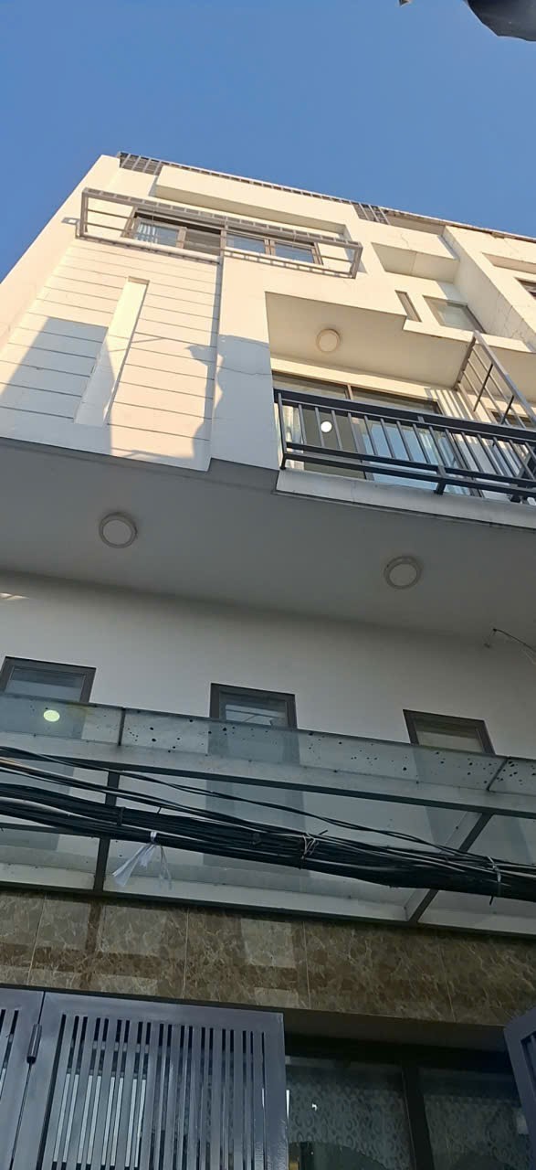 Cần bán Nhà mặt tiền đường Nguyễn Thị Thập, Phường Tân Phú, Diện tích 50m², Giá 8.9 Tỷ