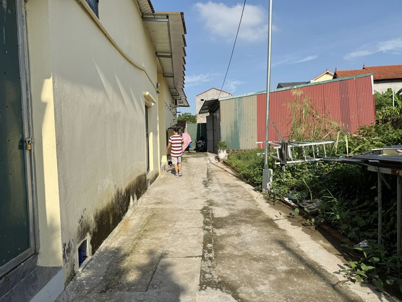 Đất Đẹp Nở Hậu Yên Mỹ, Thuận An: 77m2 (MT 7,8m), Chỉ 1 Nhà Ra Đường Liên Xã. Sổ đỏ sẵn, Giá Tốt! 2