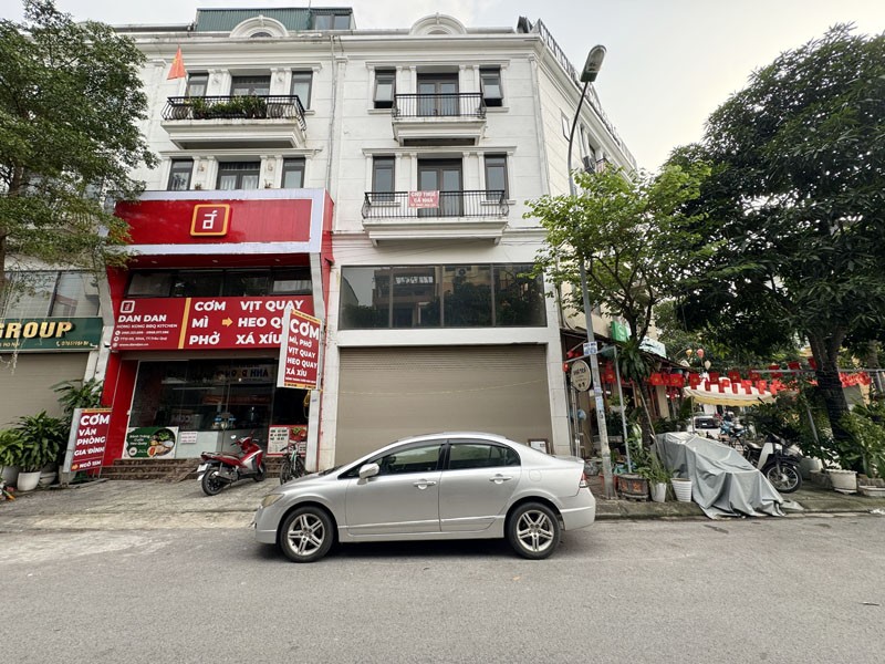 Chuyển Công Tác Bán Gấp Shophouse Sông Hồng Gia Lâm 94,5m2. Vị Trí ÁP GÓC, Kinh doanh Sầm Uất