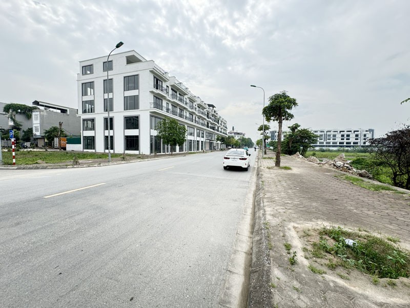 Bán 80m2 Shophouse Metropolitan - Nguyễn Mậu Tài. View Quảng Trường, Vị Trí Vàng! 5