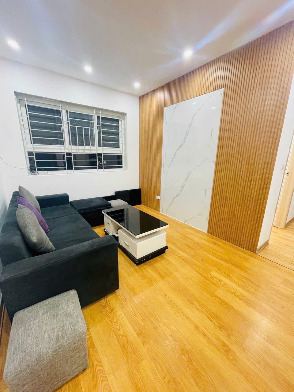 Bán gấp căn hộ chung cư 61,5m2 ,2PN tại Thanh Hà-Hà Đông.