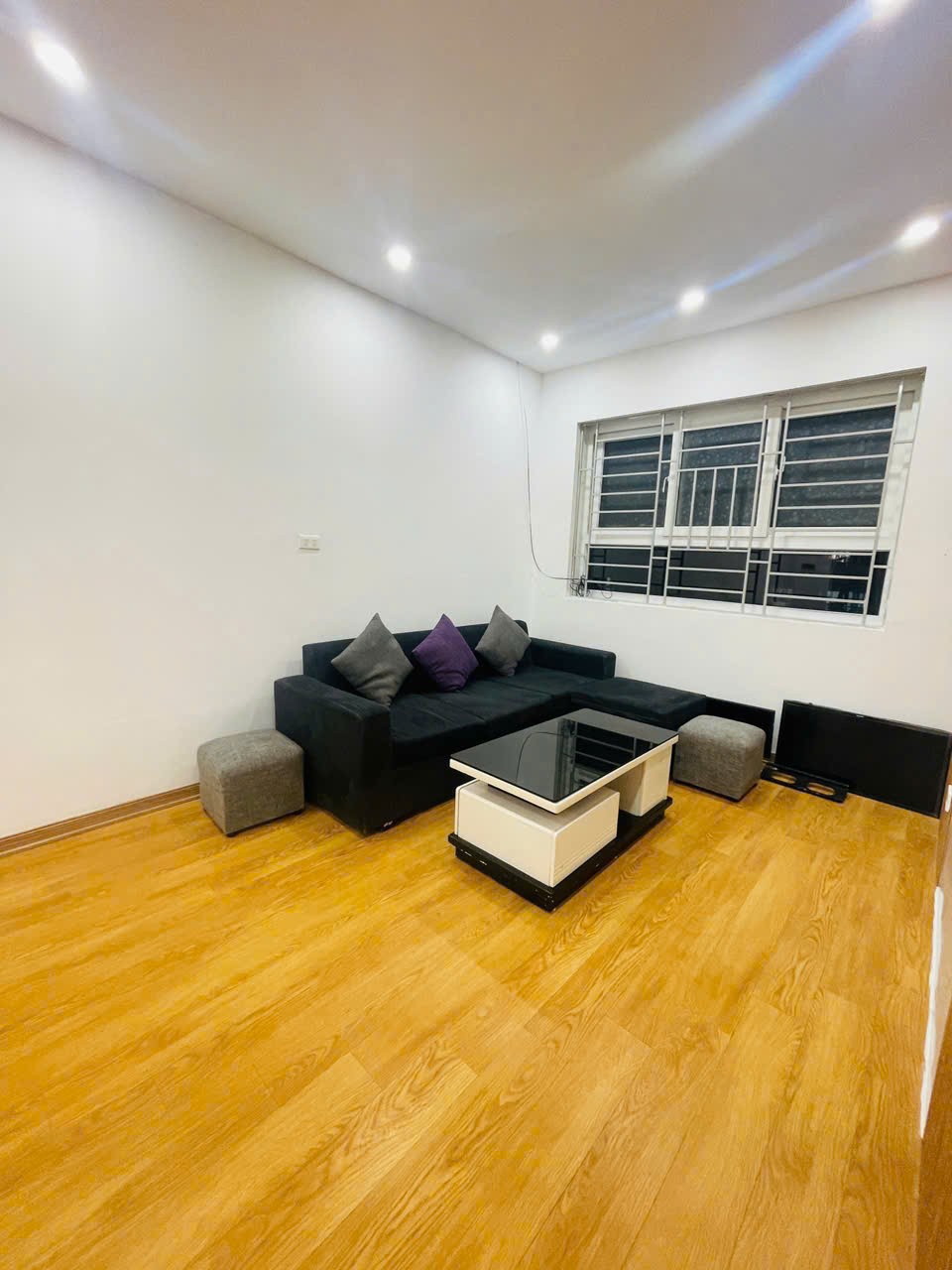 Bán gấp căn hộ chung cư 61,5m2 ,2PN tại Thanh Hà-Hà Đông. 2