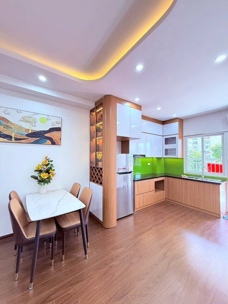 Bán căn hộ 68,5m² full đồ  2 ngủ, 2 wc khu 5 tòa mới B2.1 chung cư Thanh Hà 4