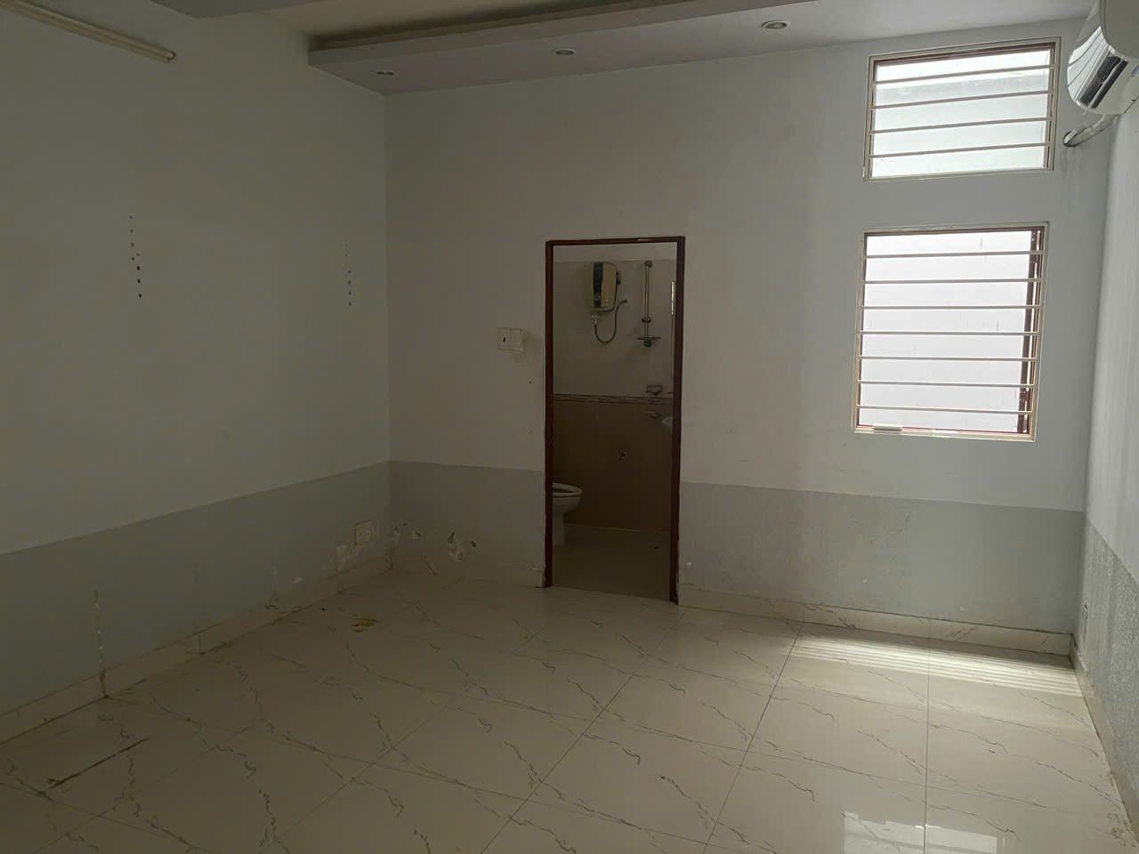 Cần bán Nhà mặt tiền đường Số 13, Phường Tân Kiểng, Diện tích 73m², Giá 15.5 Tỷ 2