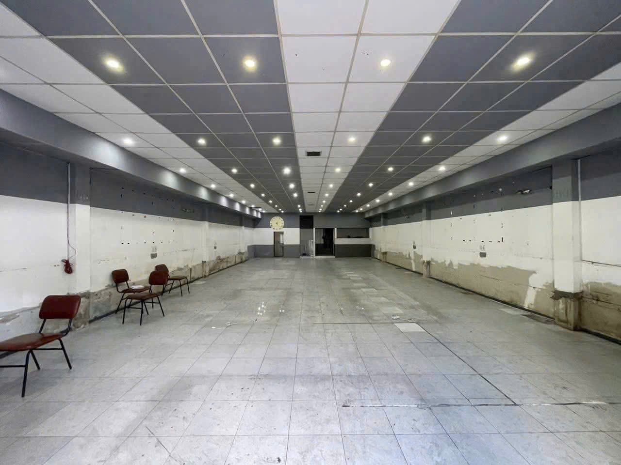 Cho thuê mặt bằng ngang 8M KDC 30 gần bến xe đường Nguyễn Văn Linh P.Tân An TP C.Thơ