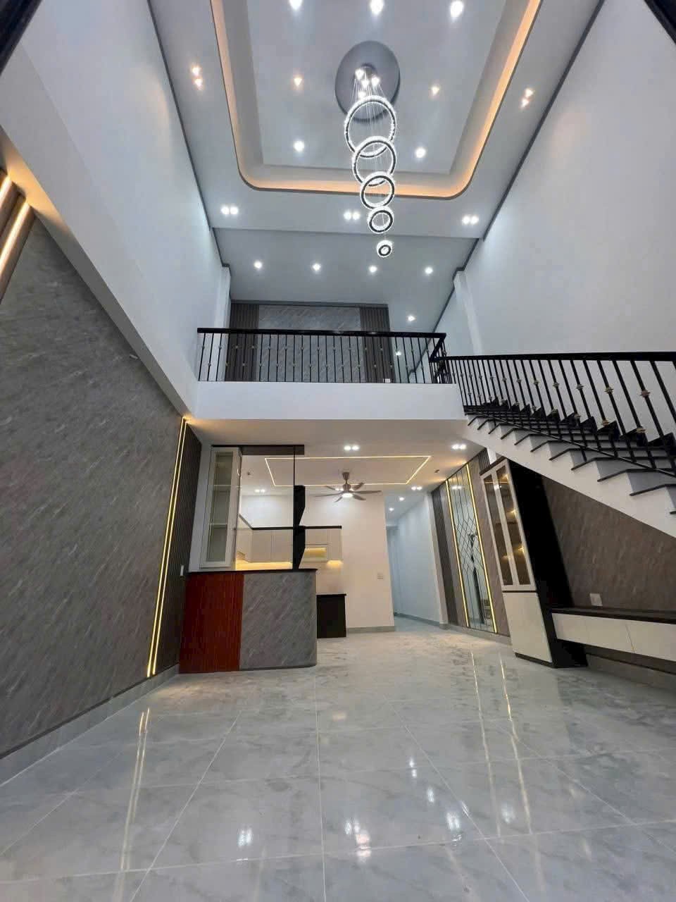 Nhà mới xây , đã hoàn công xã Mỹ Hạnh Nam, Đức Hòa dt 125m2 1 lửng , 3pn, 2wc giá 2,25 tỷ 4