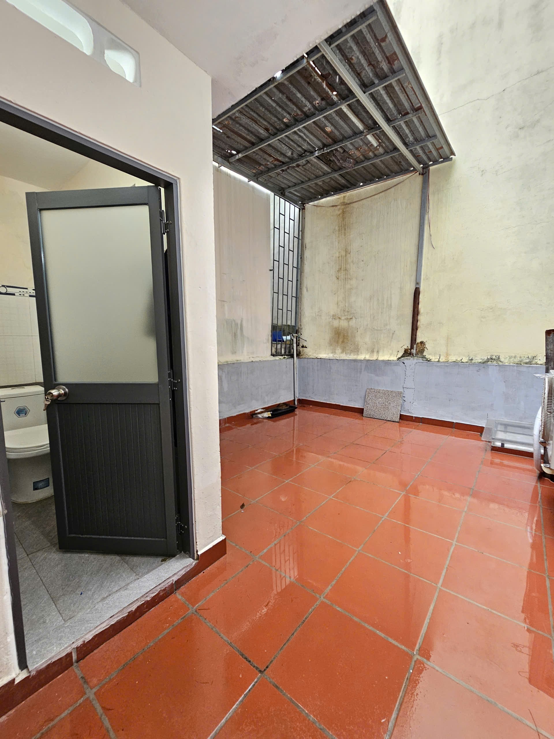 Cần bán Nhà mặt tiền đường Nguyễn Thanh Trà, Phường Đống Đa, Diện tích 72m², Giá 3.75 Tỷ 5