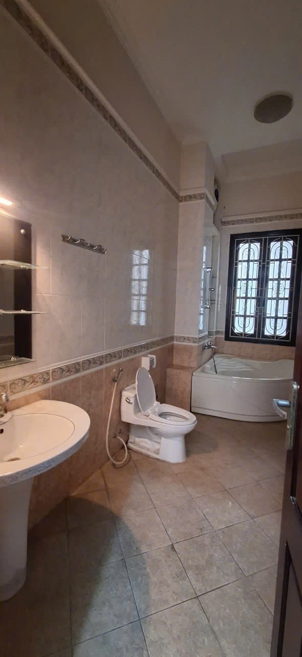 Cần bán Biệt thự Phường An Khánh, Quận 2, Diện tích 382m², Giá Thương lượng 18