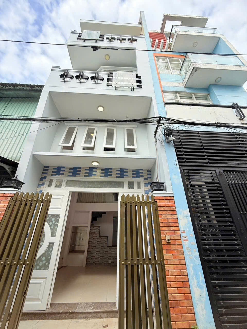 Bán nhà hẻm đường 26/3 , Bình Hưng Hòa dt 42m2 3 lầu 4pn , 3wc giá 4,9 tỷ