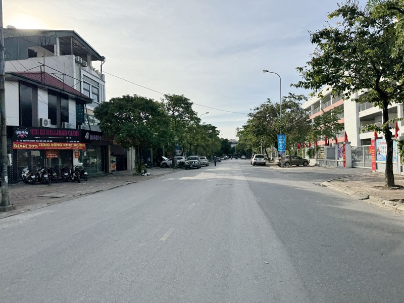 HÀNG HIẾM! 140m2 Phố ĐẸP NHẤT Trâu Quỳ (Nguyễn Khiêm Ích) - MT 7m Ô TÔ ĐỖ NGÀY ĐÊM, Ra Lộc Sâu! 5