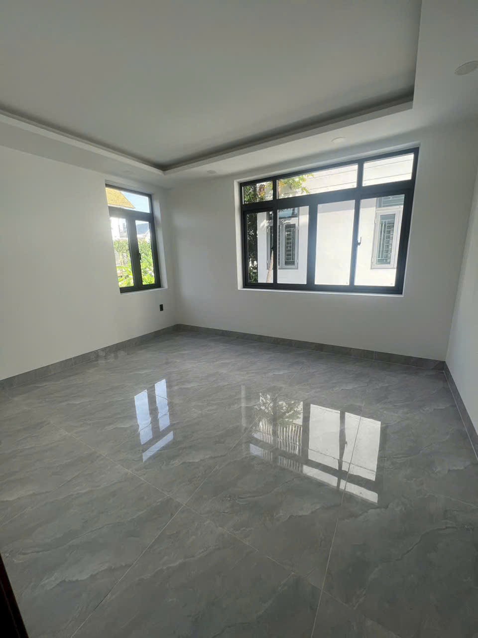 Cho thuê Biệt thự Quận 9, Hồ Chí Minh, Diện tích 220m², Giá 030 Triệu/tháng