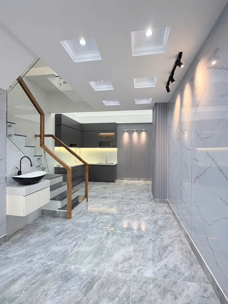 Nhà hẻm Nguyễn Hữu Tiến, p Tây Thạnh dt 46m2 2 lầu 4pn, 4wc giá 7,5 tỷ 3