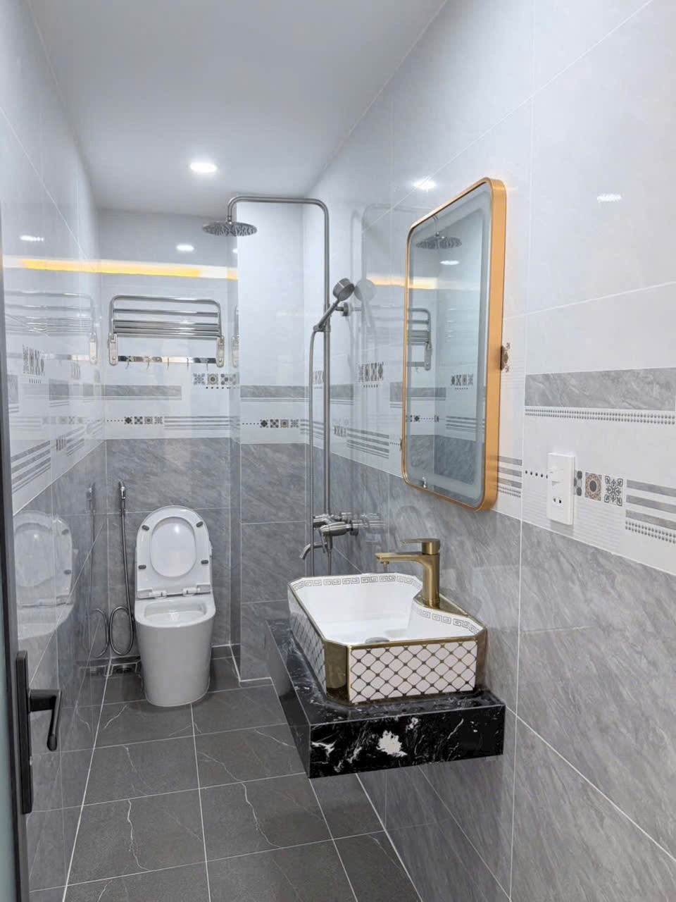 Nhà hẻm Nguyễn Hữu Tiến, p Tây Thạnh dt 46m2 2 lầu 4pn, 4wc giá 7,5 tỷ 11