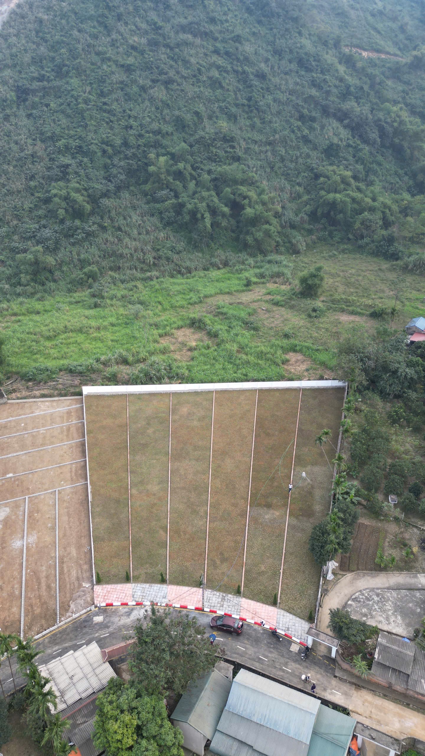 Cần bán Đất Xã Nhuận Trạch, Lương Sơn, Diện tích 400m², Giá 2 Tỷ 3