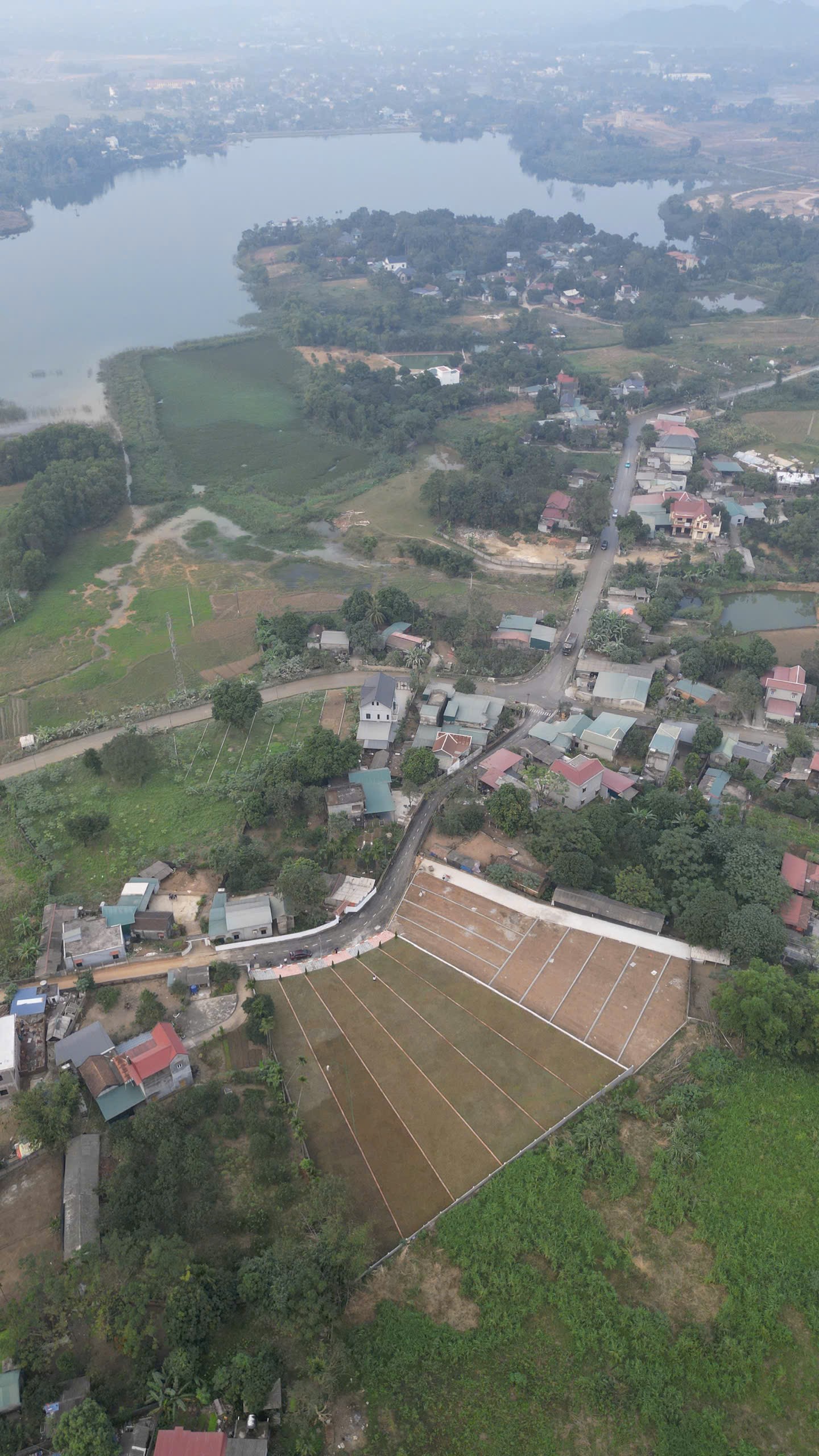 Cần bán Đất Xã Nhuận Trạch, Lương Sơn, Diện tích 400m², Giá 2 Tỷ 2