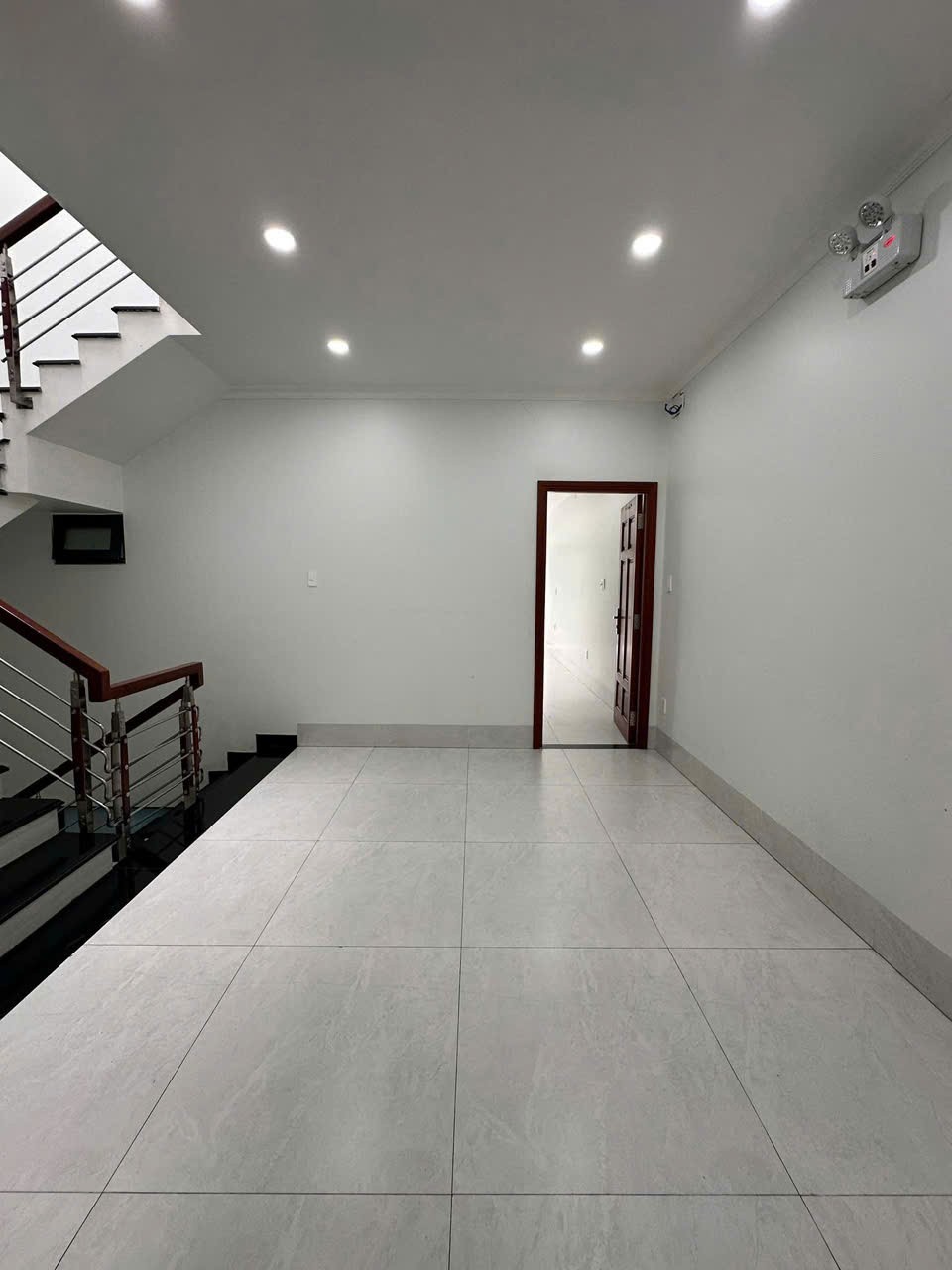 Cho thuê Văn phòng Phường An Phú, Quận 2, Diện tích 132m², Giá 50 Triệu/tháng 2