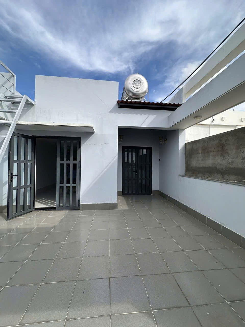 Cho thuê Văn phòng Phường An Phú, Quận 2, Diện tích 132m², Giá 50 Triệu/tháng