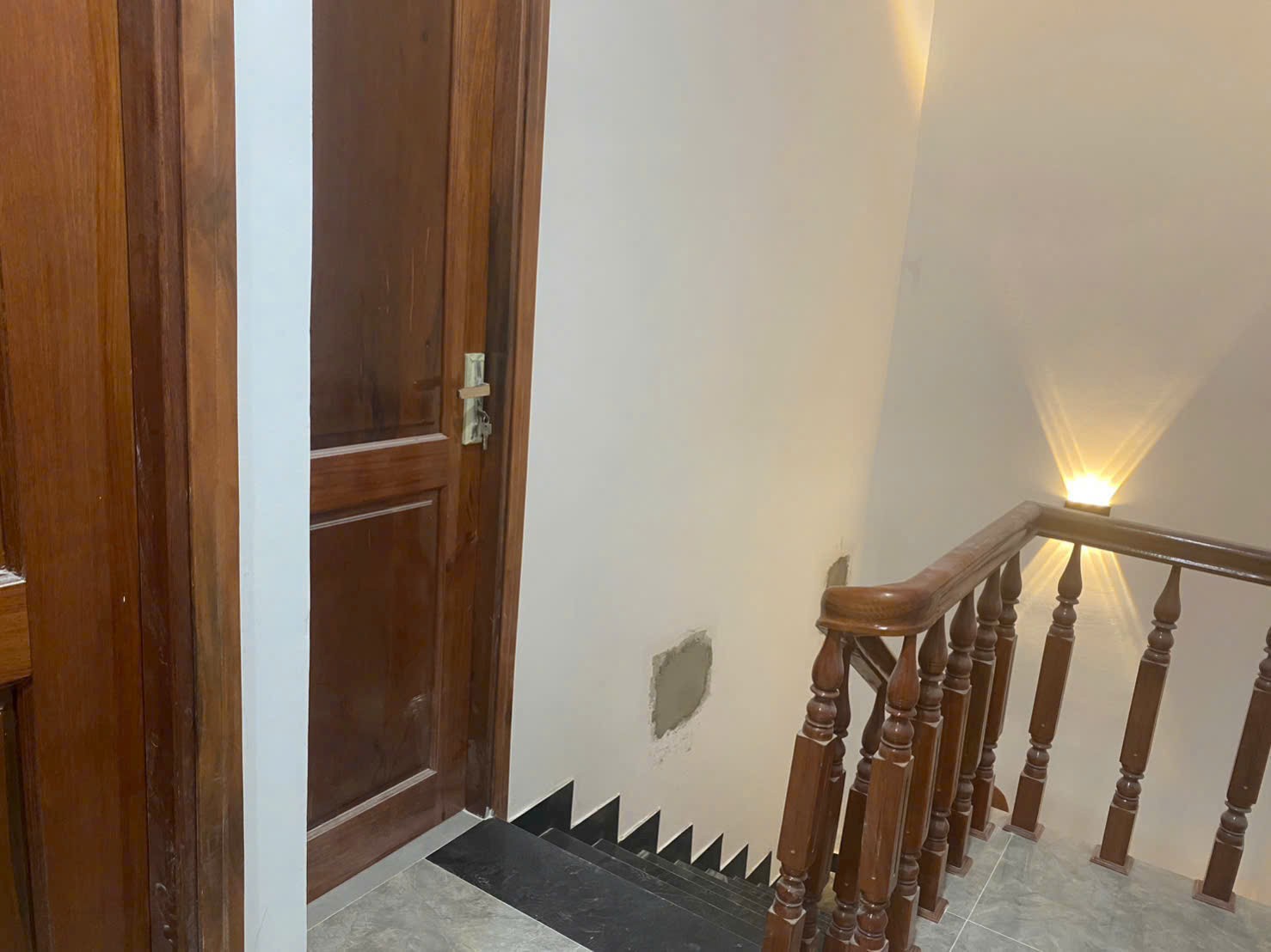 BÁN NHÀ MỚI 3 TẦNG CĂN GÓC 2 MẶT TIỀN PHƯỚC LONG, NAM NHA TRANG. 3