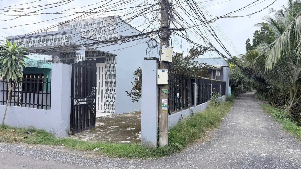 Nhả hẻm sân rộng xã Hựu Thạnh, Đức Hòa tdt 142m2 2pn , 2wc giá 1,4 tỷ 3